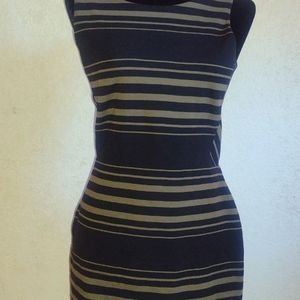 EUC Banana Republic black and olive green striped sheath dress. 8